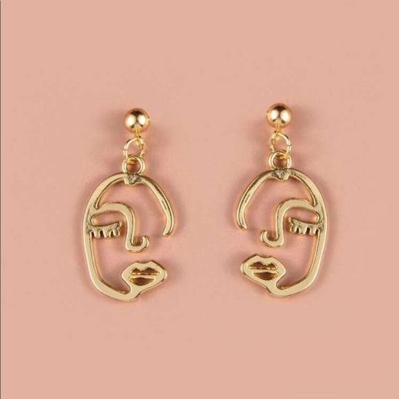 Urban Outfitters Jewelry - 3/$30 💛 Tiny Abstract Face Earrings